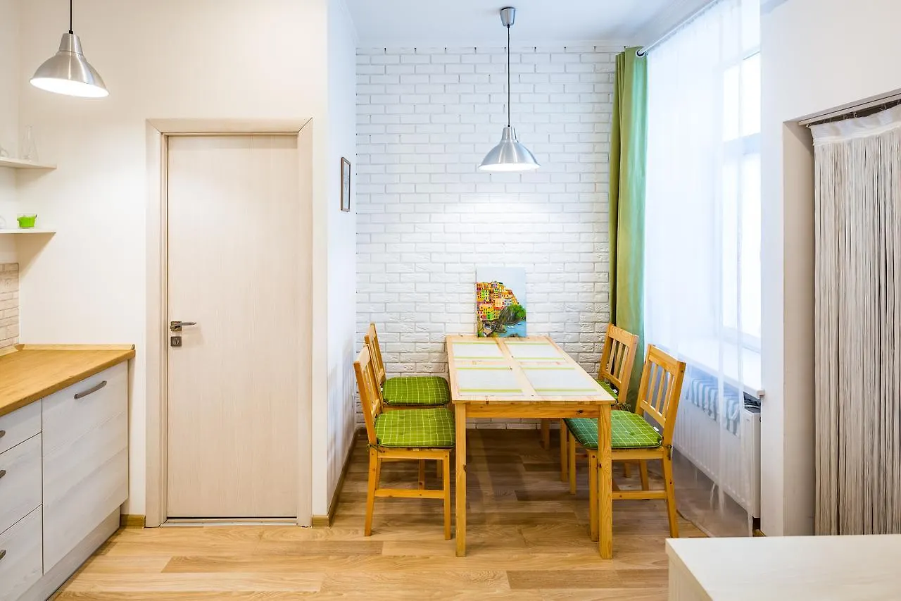 Dominic Apartments Львов 0*,  Украина